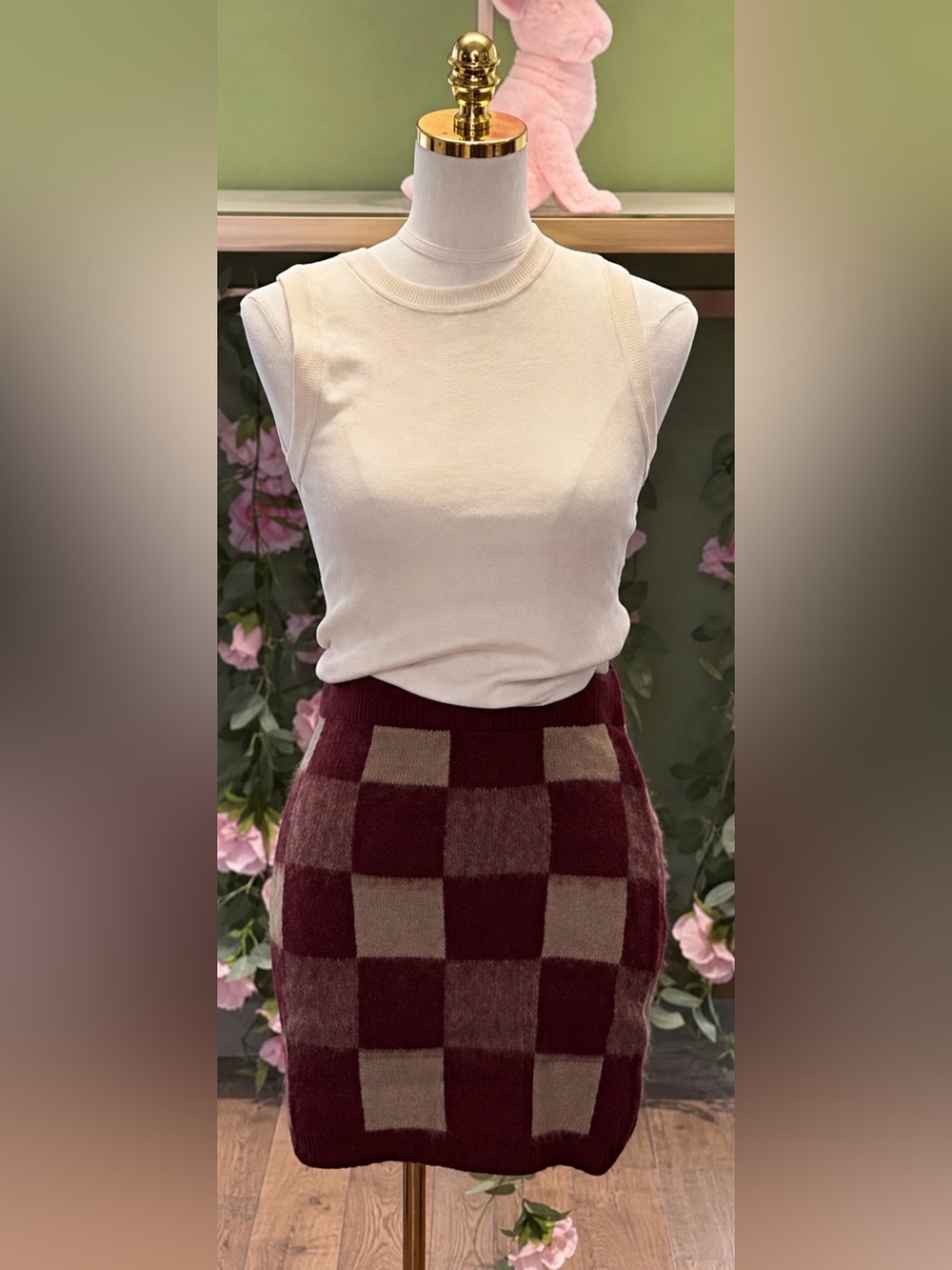 Sadie & Sage Ivory Knit Top with Burgundy/Taupe Checker Knit Pencil Skirt Sz S